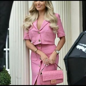 NWT Zara Buttoned Texture skirt